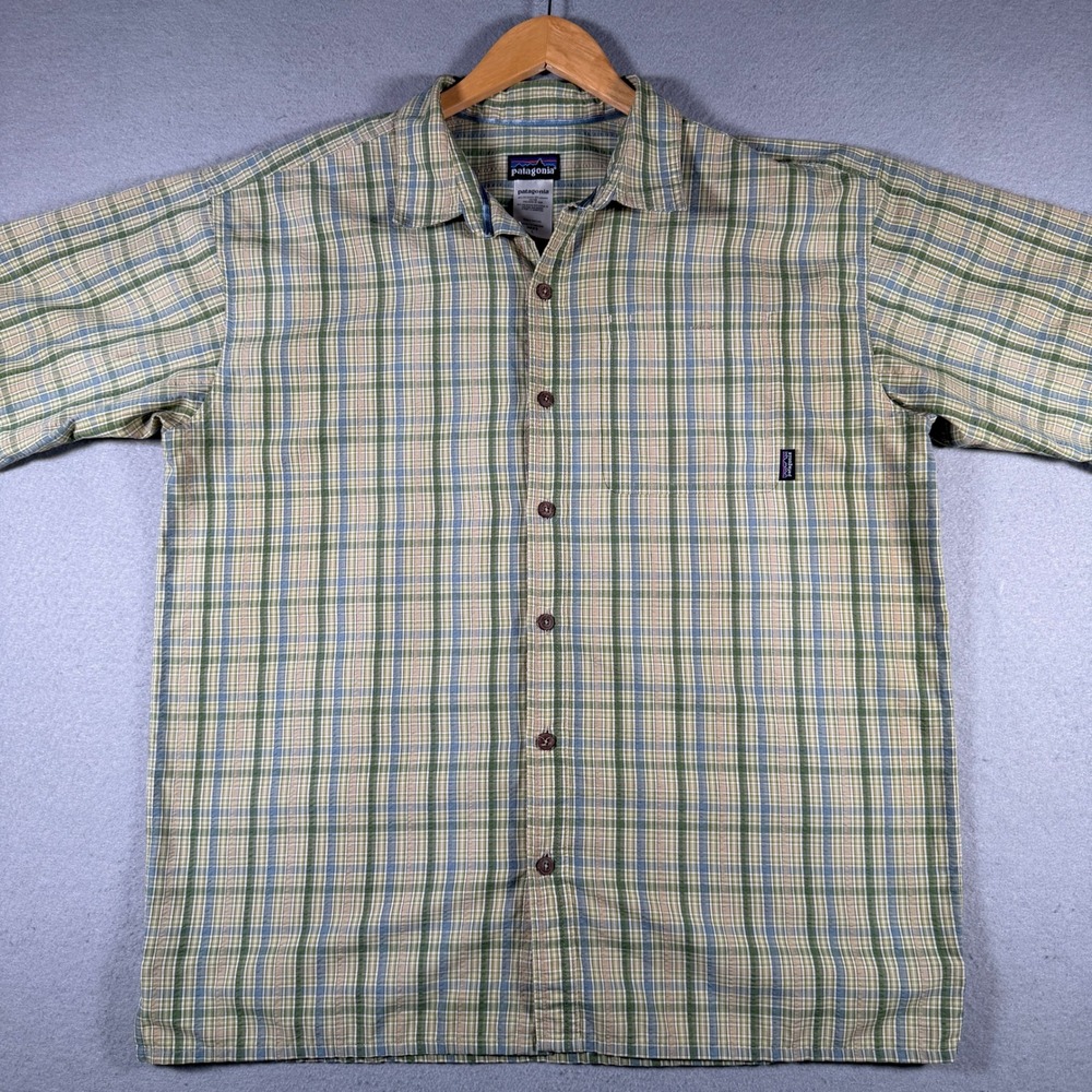 Patagonia Light Green and Blue Plaid Short Sleeve Button-Down Shirt